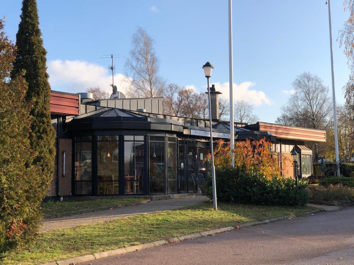 Green Door Hotel Söderåkra Екстериор снимка